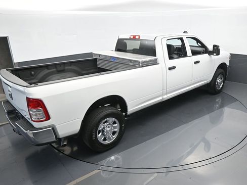 Used 2024 RAM 3500 Tradesman w/ Chrome Appearance Group image 46