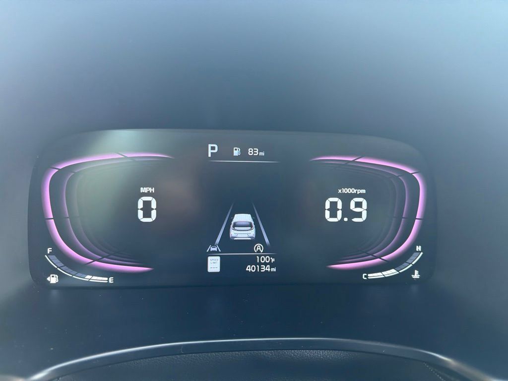 Used 2024 Kia Soul LX w/ Option Group 015 FWD image 18