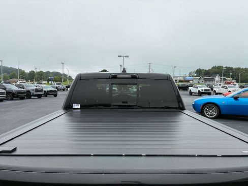 Used 2024 RAM 1500 Limited AWD/4WD image 5