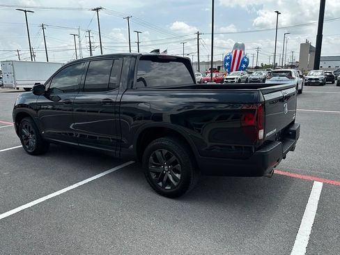 Used 2022 Honda Ridgeline Sport image 7
