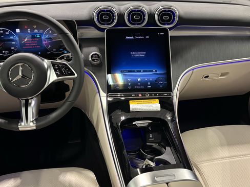 New 2027 Mercedes-Benz GLC 300 4MATIC image 17