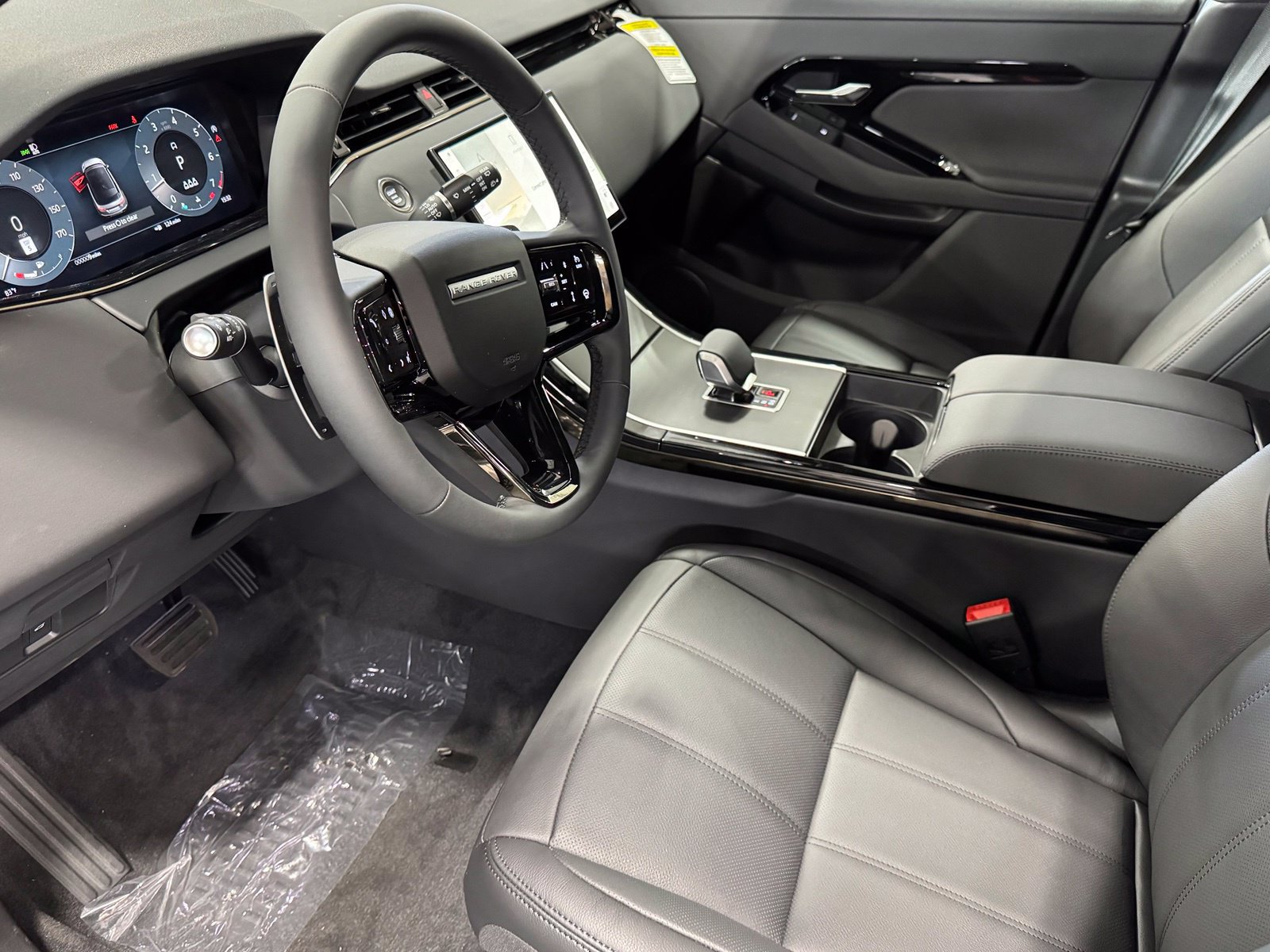 New 2026 Land Rover Range Rover Evoque S AWD/4WD image 14