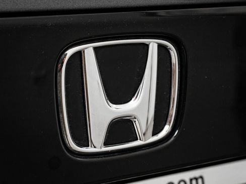 Used 2023 Honda Accord Touring image 20