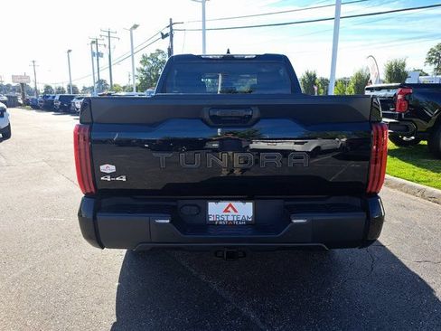 Used 2023 Toyota Tundra SR5 w/ SR5 Premium Package AWD/4WD image 9