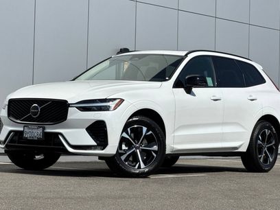 Certified 2026 Volvo XC60 B5 Core w/ Climate Package PRO