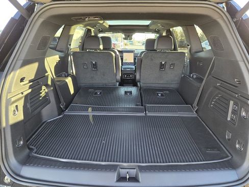 New 2026 GMC Acadia Denali w/ Super Cruise Package image 11