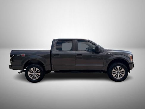 Used 2018 Ford F150 XL w/ Equipment Group 101A Mid AWD/4WD image 5