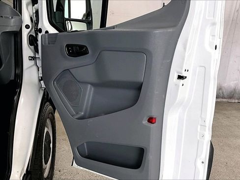 Used 2019 Ford Transit 150 XL RWD image 25