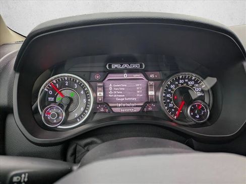 Used 2020 RAM 1500 Big Horn AWD/4WD image 11