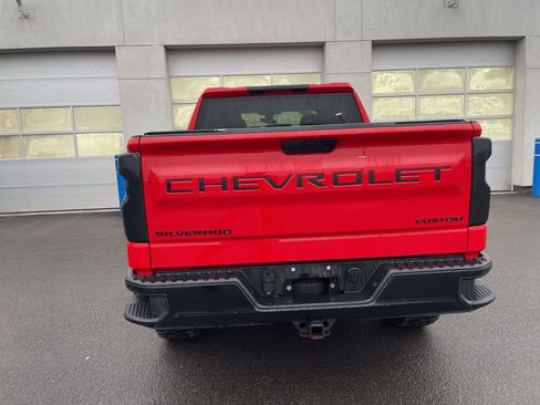 Used 2022 Chevrolet Silverado 1500 Custom Trail Boss w/ Safety Confidence Package image 6