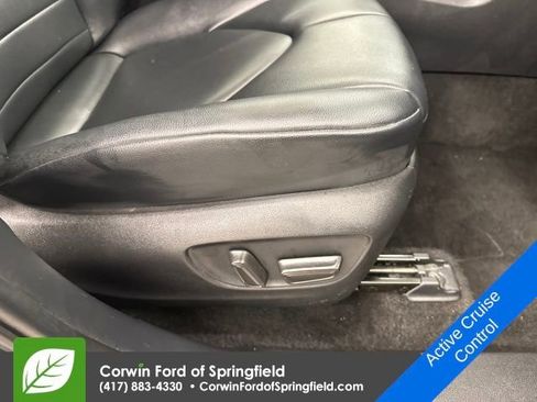 Used 2024 Toyota Highlander XLE image 14