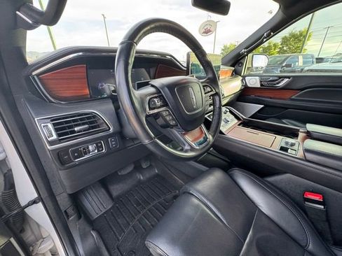 Used 2024 Lincoln Navigator L Reserve AWD/4WD image 20