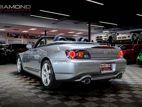 Used 2008 Honda S2000 image 2