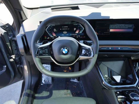 Used 2025 BMW X3 xDrive30i AWD/4WD image 7
