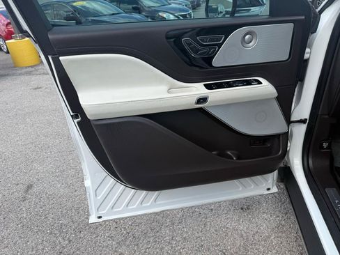 Used 2020 Lincoln Aviator Black Label w/ Dynamic Handling Package AWD/4WD image 13