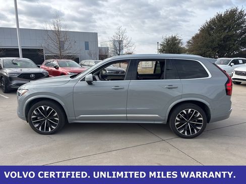 Certified 2025 Volvo XC90 B6 Plus image 8