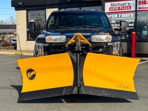 Used 2017 Ford F250 XL w/ Power Equipment Group image 9