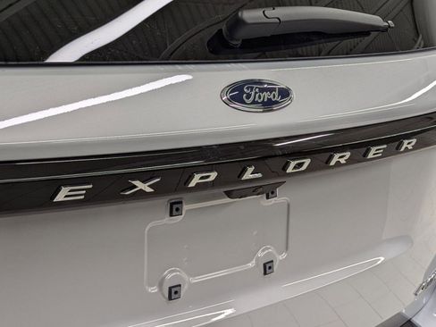 New 2026 Ford Explorer Active w/ Active Comfort Package image 33