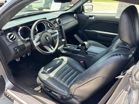 Used 2007 Ford Mustang GT RWD image 14