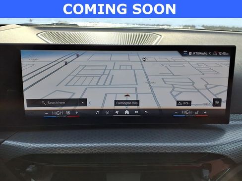 Used 2025 BMW 330i xDrive Sedan w/ M Sport Package image 15