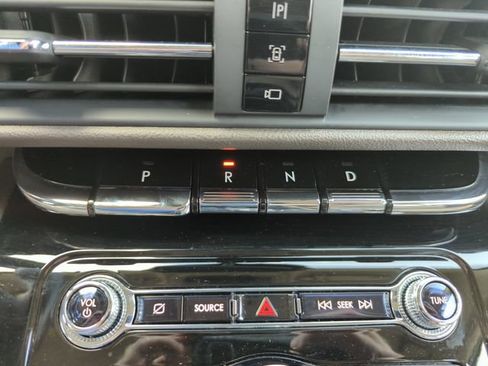 Used 2020 Lincoln Corsair FWD image 38