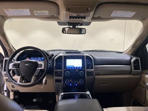 Used 2021 Ford F250 Lariat w/ Lariat Value Package AWD/4WD image 18