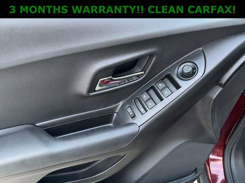Used 2017 Chevrolet Trax LT image 12
