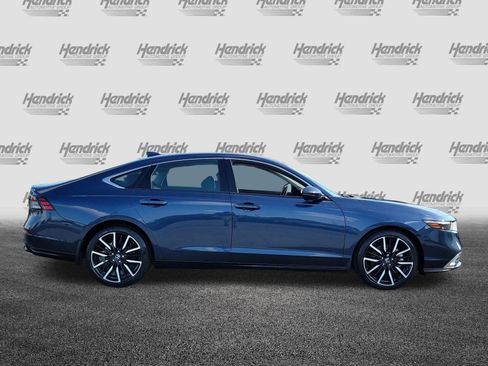 Used 2023 Honda Accord Touring image 8