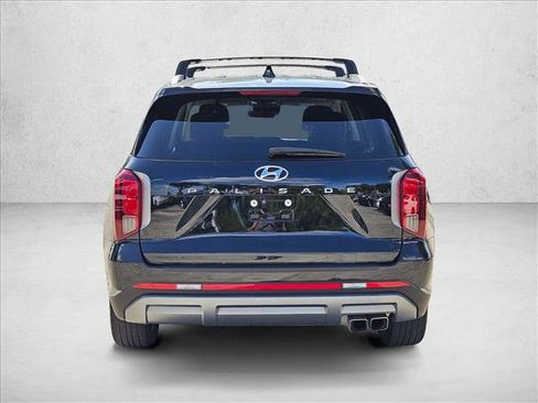 Used 2025 Hyundai Palisade SEL FWD image 7