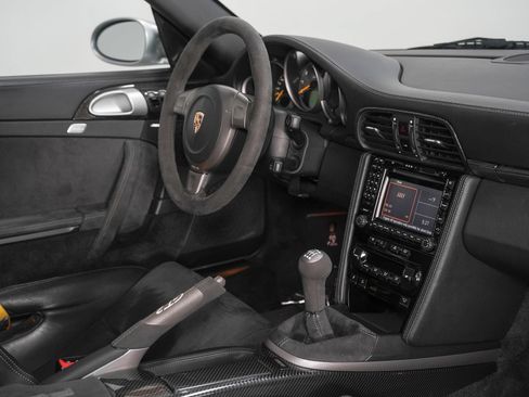 Used 2008 Porsche 911 GT2 RWD image 28