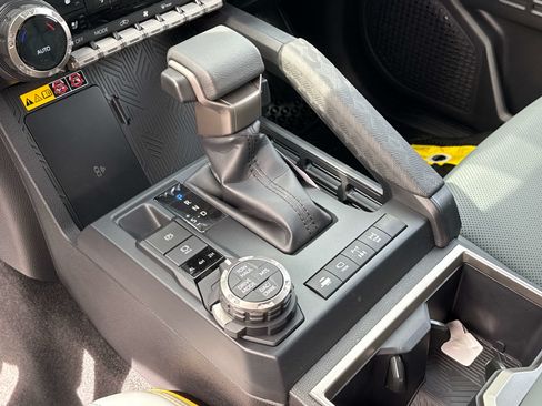 New 2026 Toyota Tacoma 4x4 Double Cab Hybrid w/ Tow Tech Package image 19
