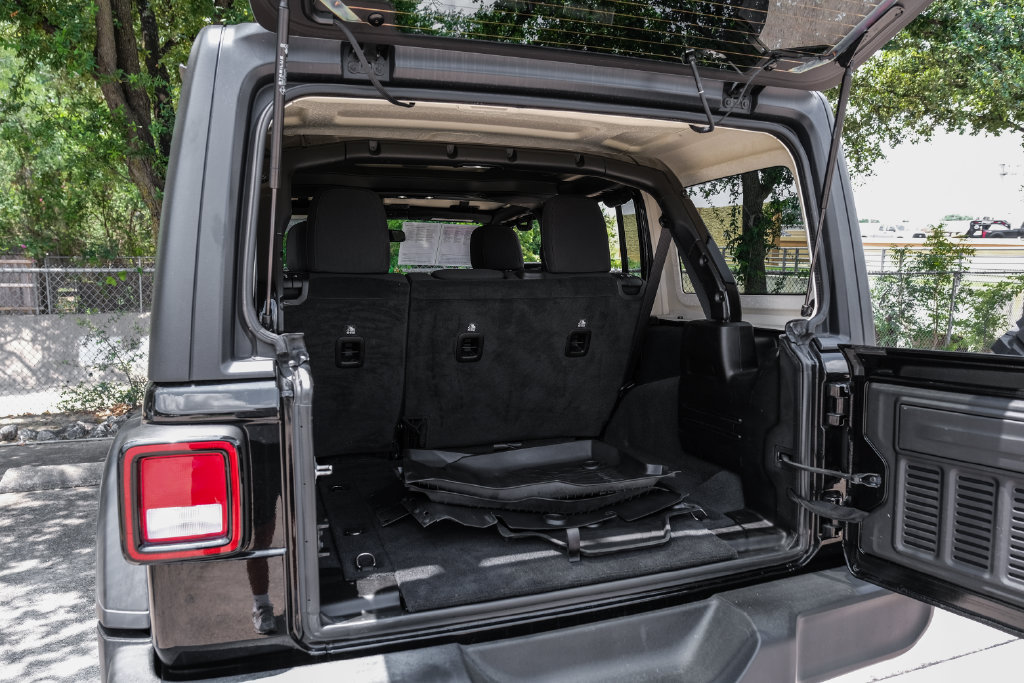 Used 2022 Jeep Wrangler Unlimited Sport AWD/4WD image 63