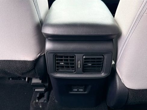 Used 2025 Toyota RAV4 XLE image 24