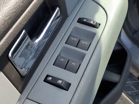 Used 2013 Ford F150 XLT w/ Luxury Equipment Group AWD/4WD image 9