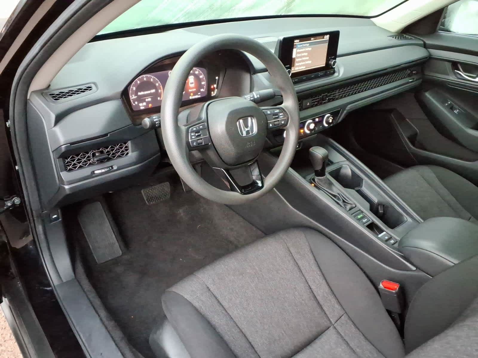 Used 2023 Honda Accord LX image 14