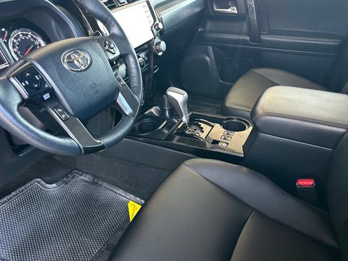 Used 2024 Toyota 4Runner TRD Off-Road Premium w/ Moonroof Package AWD/4WD image 7