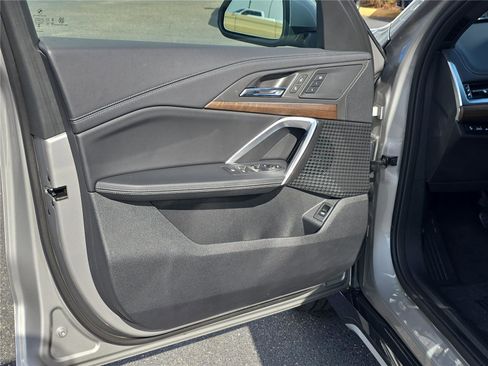 Certified 2025 BMW X1 xDrive28i w/ Convenience Package image 16