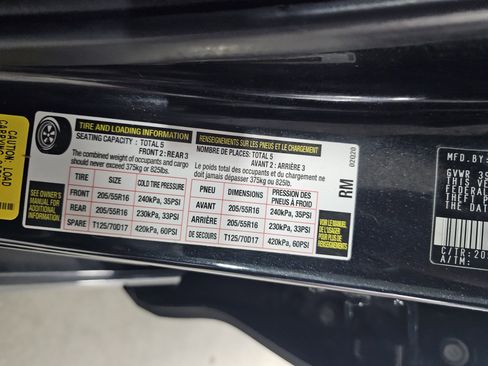 Used 2021 Toyota Corolla LE w/ Carpet Mat Package (TMS) image 27