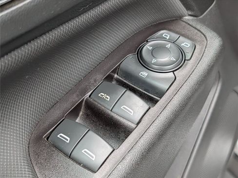 Used 2022 Chevrolet Equinox RS w/ RS Leather Package FWD image 15