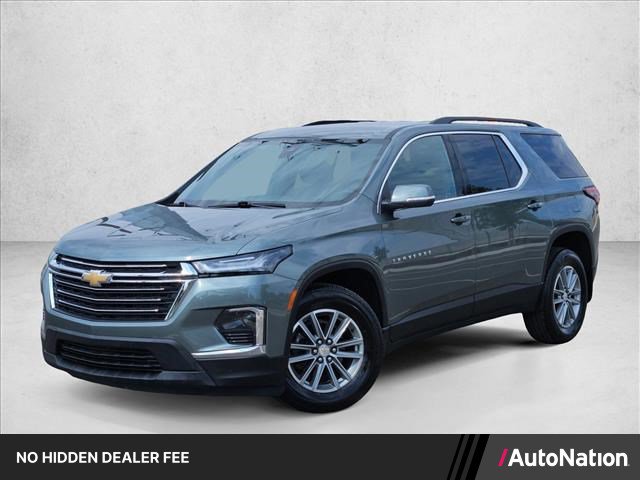 Used 2023 Chevrolet Traverse LT w/ LPO, Floor Liner Package AWD/4WD image 1
