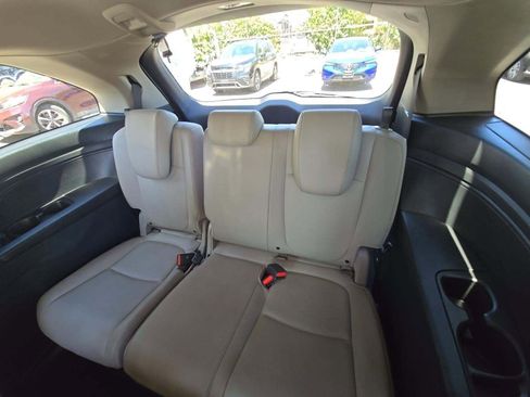 Used 2023 Honda Odyssey EX-L image 12