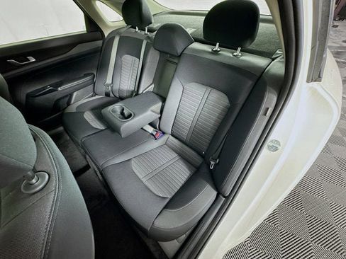 New 2025 Kia K5 LXS image 22