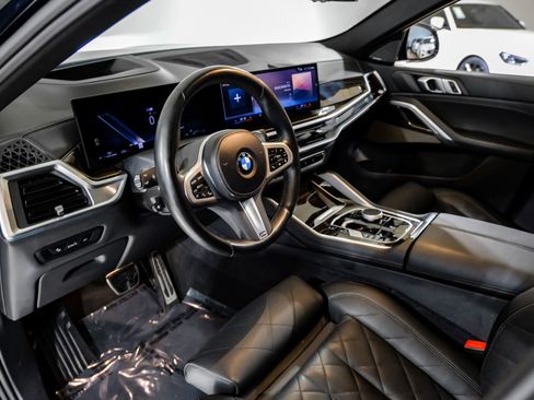 Used 2025 BMW X6 xDrive40i image 3