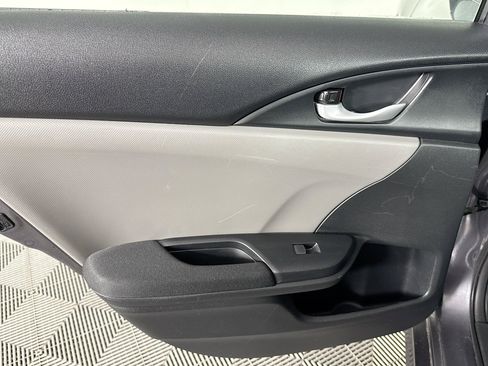 Used 2019 Honda Civic LX image 23