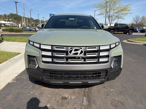 New 2026 Hyundai Santa Cruz SE FWD image 3