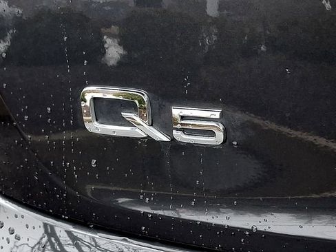 Used 2023 Audi Q5 2.0T Premium w/ Convenience Package image 29