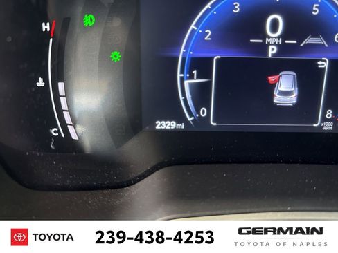 Used 2023 Toyota Corolla Cross XLE w/ Convenience Package image 22