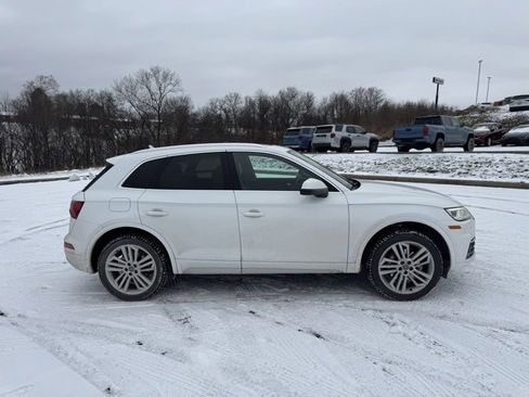 Used 2018 Audi Q5 2.0T Premium Plus w/ Premium Plus Package image 2
