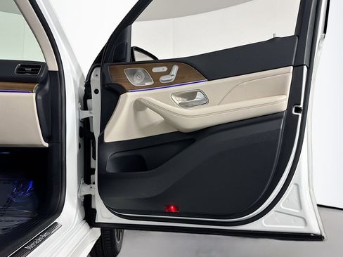 Certified 2022 Mercedes-Benz GLE 350 w/ AMG Line Exterior image 24