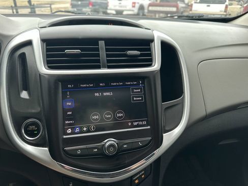 Used 2020 Chevrolet Sonic LT image 12